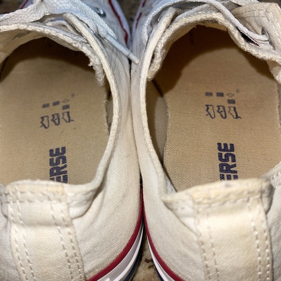 White Converse - Picture 7 of 8